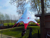 Tente étoile 12 m imprimée pour la province Flandre orientale